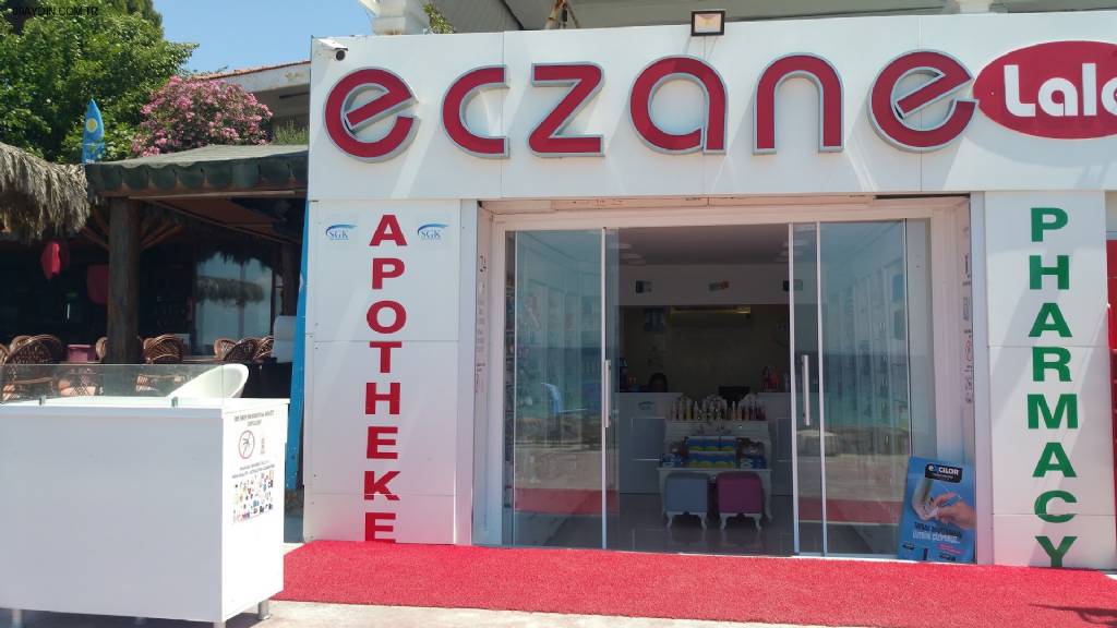 Lale Eczane Fotoğrafları