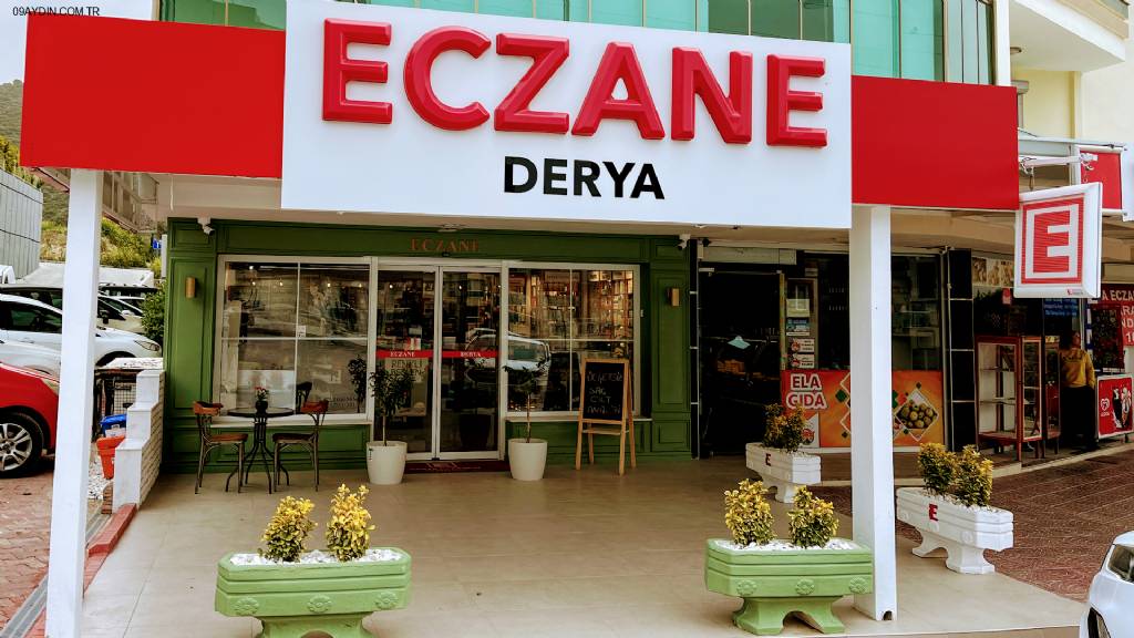 DERYA ECZANESİ Fotoğrafları