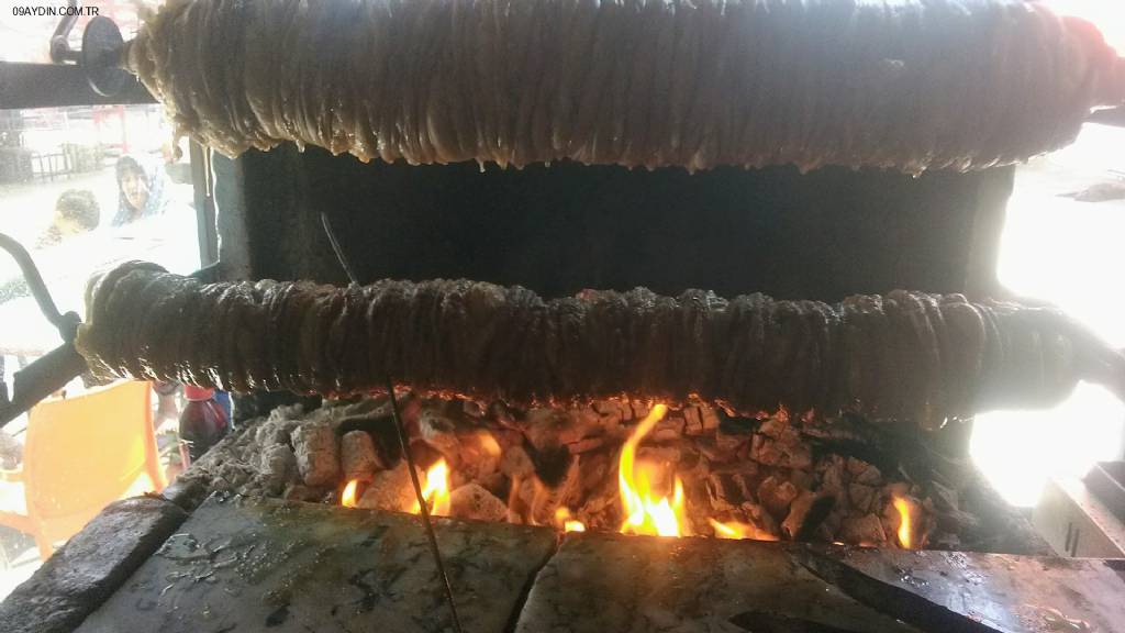 Kapalı Pazar Yeri aperatif tost köfte döner Fotoğrafları