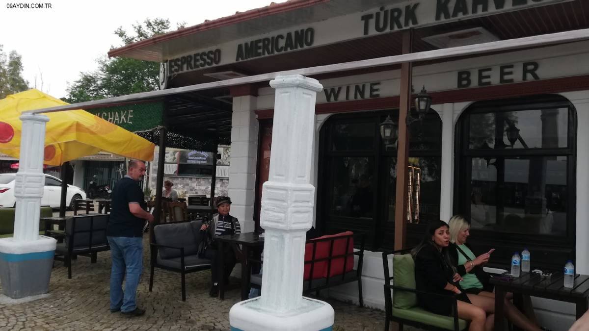 Tapınak Cafe