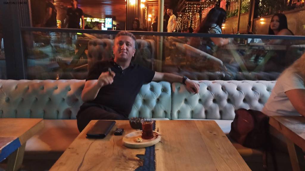 Cafe Mai Fotoğrafları