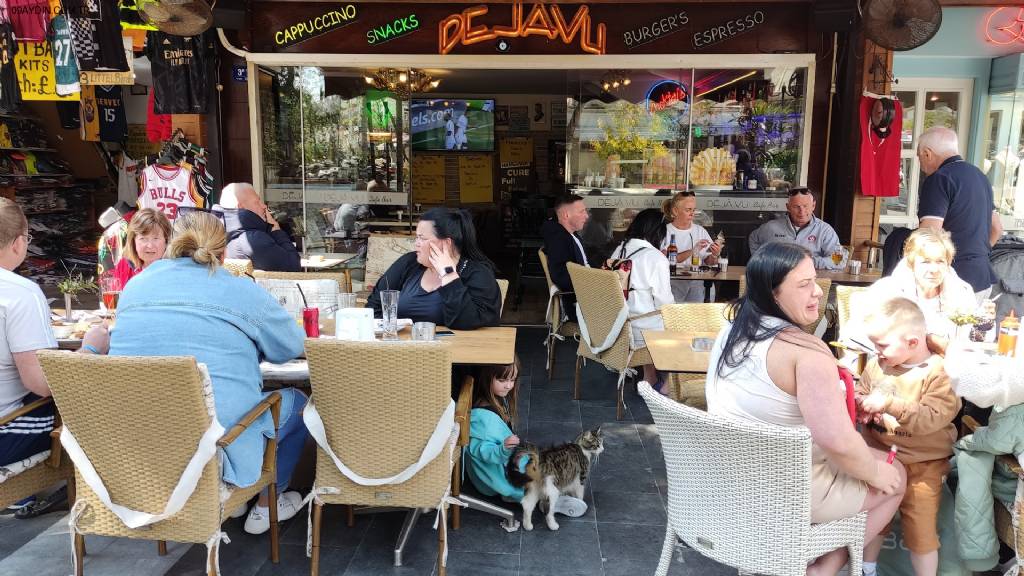 Dejavu Cafe Fotoğrafları