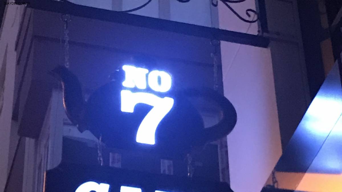 No 7 Cafe