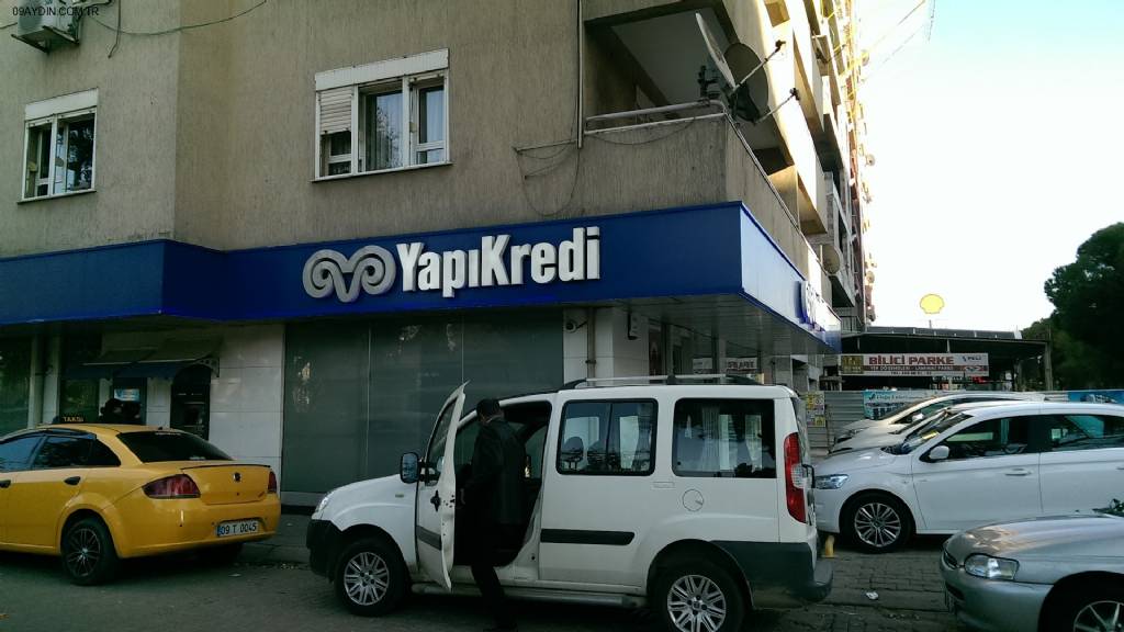 Yapı Kredi Bankası ATM Fotoğrafları