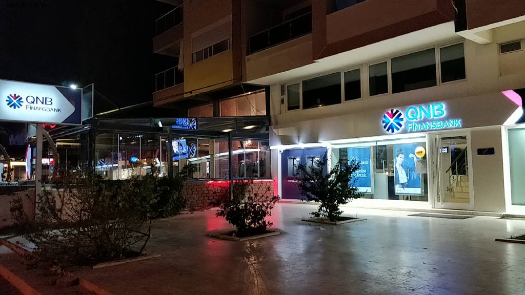 QNB Finansbank Kuşadası Şubesi Fotoğrafları