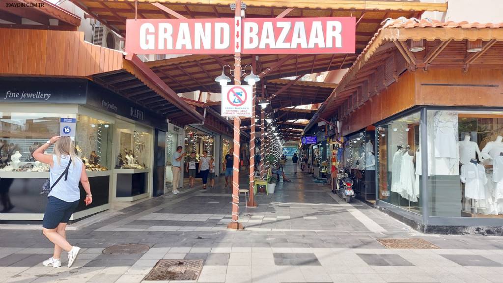 Kuşadası Market Fotoğrafları