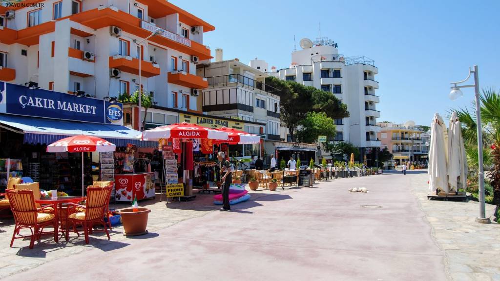 Çakır Market Fotoğrafları