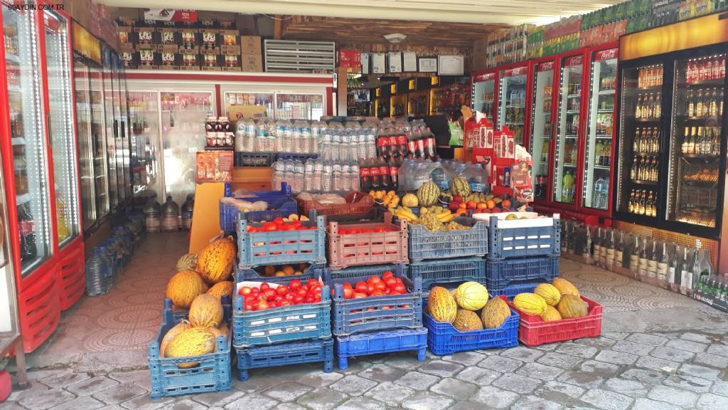 Ada Meyve Ve Tekel Bayii Fotoğrafları