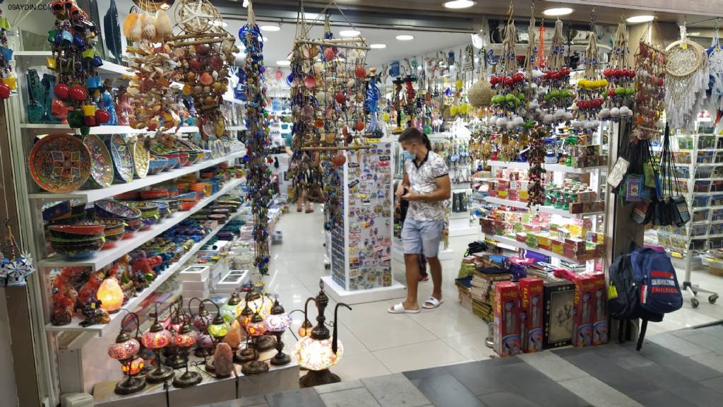 Bazaar,kuşadası Fotoğrafları