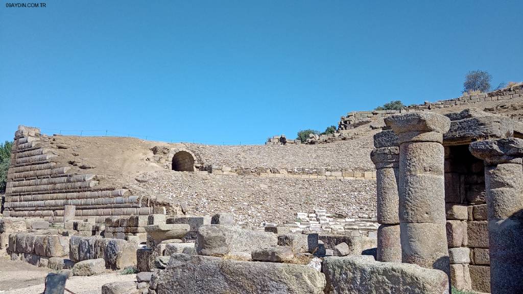 Alabanda Amfi Tiyatro Tarihi Alanı Fotoğrafları