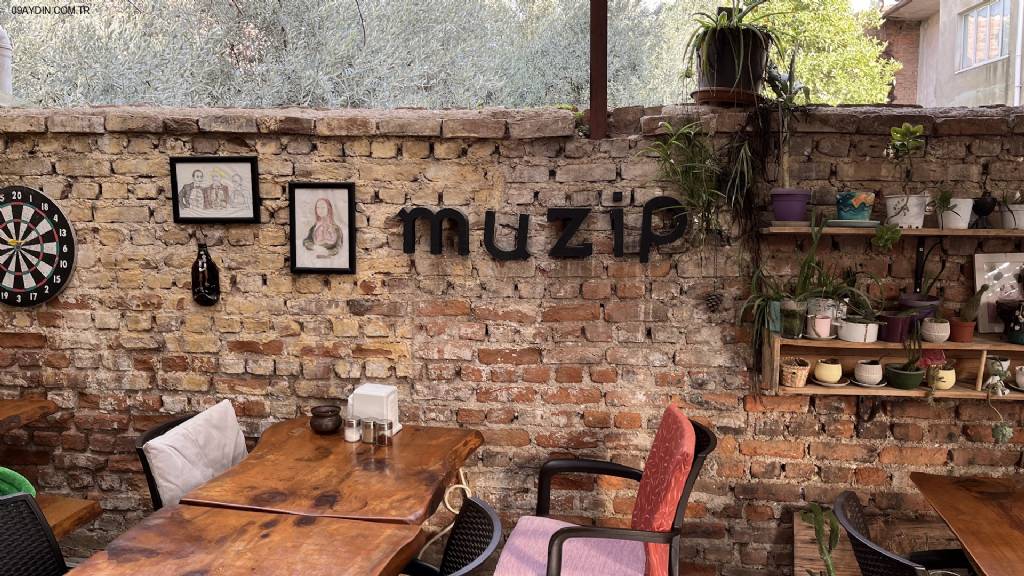 Muzip Cafe Fotoğrafları