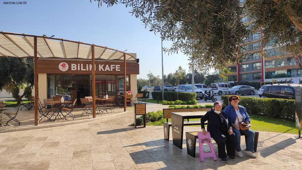 Bilim Cafe Fotoğrafları