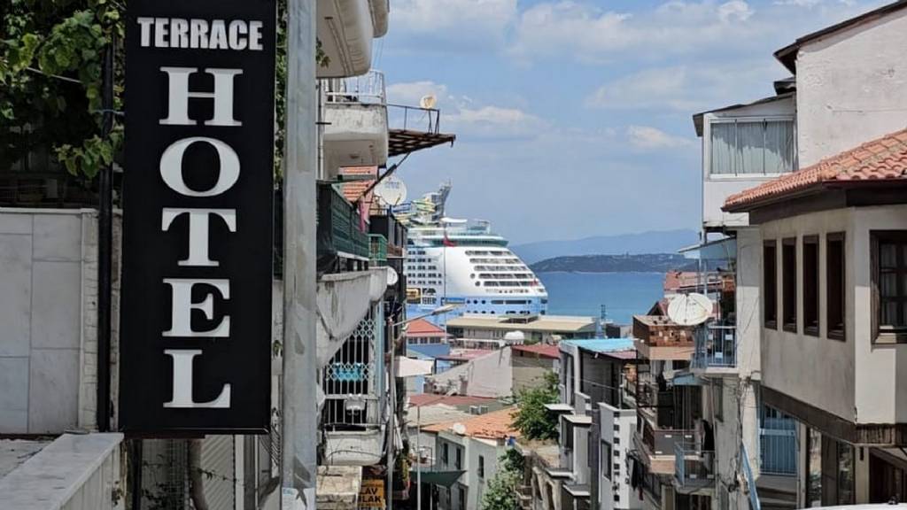 Terrace HOTEL KONAKLAMA Fotoğrafları