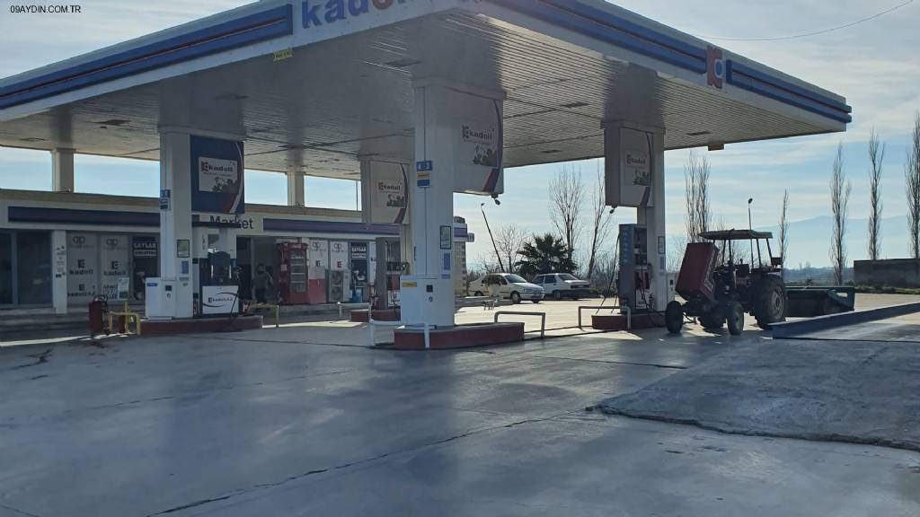 Kadoil ardıl petrol Fotoğrafları