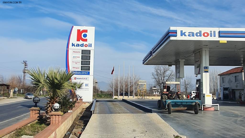 Kadoil ardıl petrol Fotoğrafları