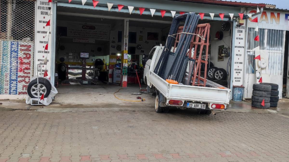 Yanca ÖnDüzen ( Didim Oto Lastik Lastikçi Yol Yardım Rot Balans Hizmetleri )