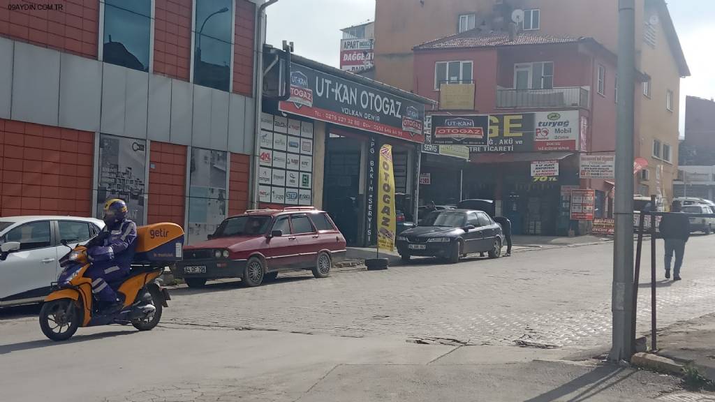 Utkan Oto Tamir Bakım ve Servis Fotoğrafları