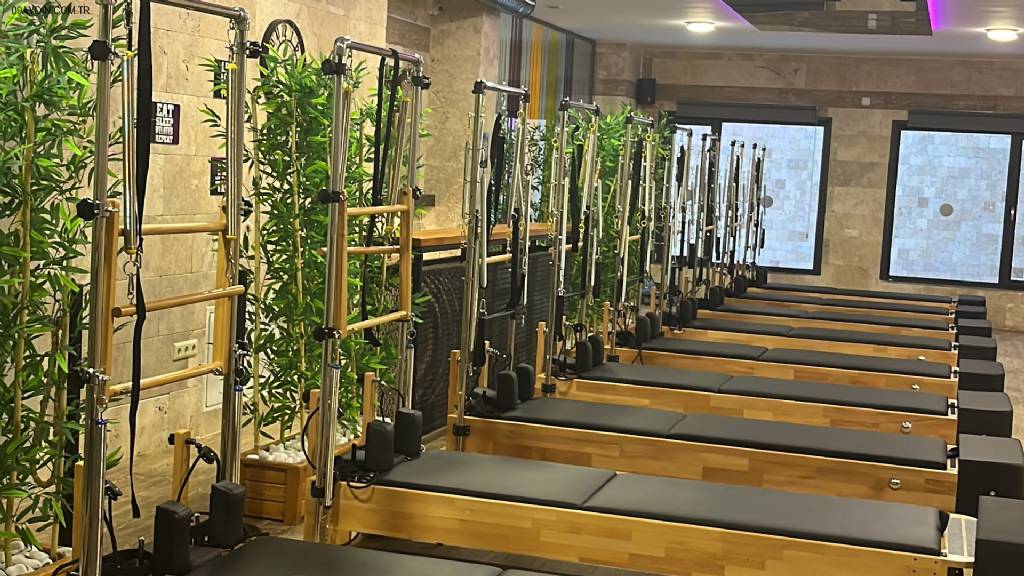 Begüm Özkalp Pilates Studio Fotoğrafları