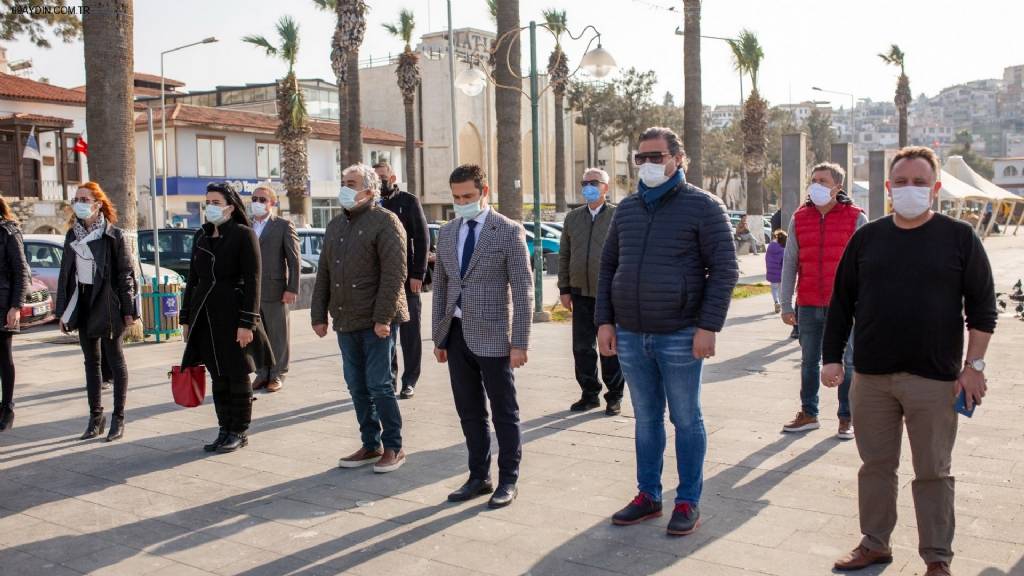 Devapartisi Kuşadası İlçe Başkanlığı Fotoğrafları