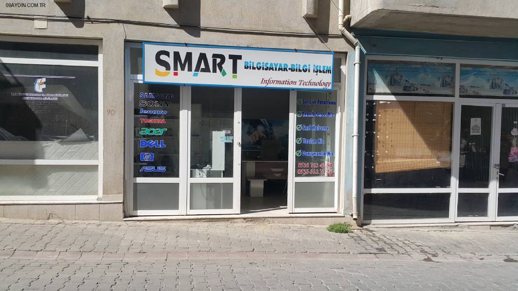 Smart Bilgisayar Bilgi İşlem Fotoğrafları