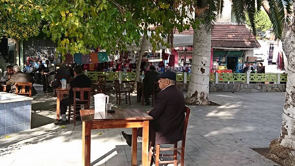 Parpuzlu Belediyesi Atilla Koç Parkı Fotoğrafları