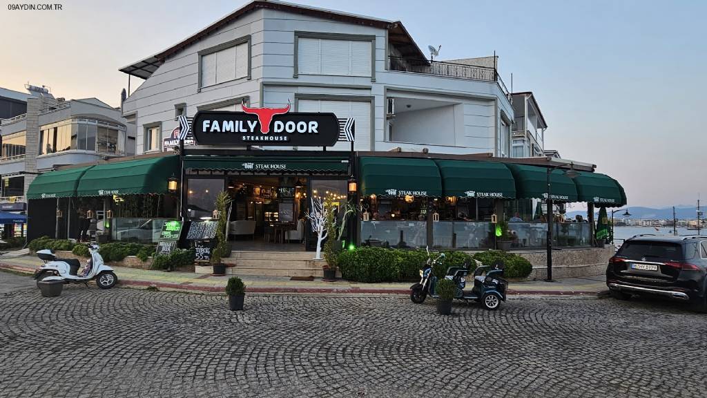 Family Door Restoran Fotoğrafları