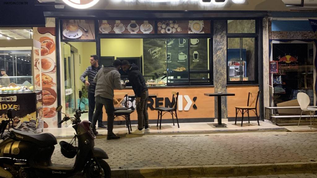 Cafe Remix Fotoğrafları