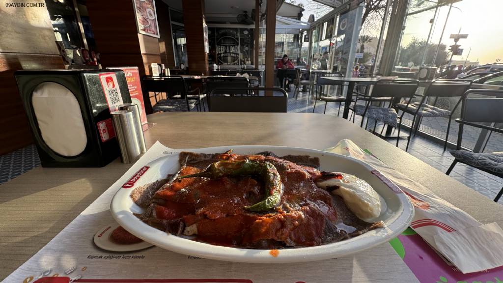 Kuşadası Baydöner İskender Fotoğrafları