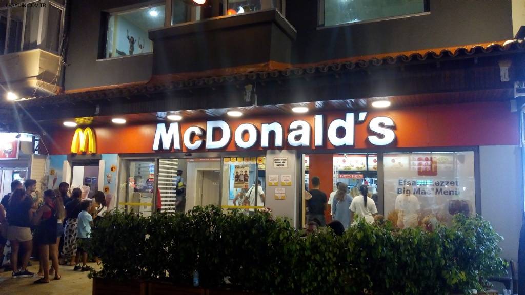 McDonald's Kuşadası Fotoğrafları