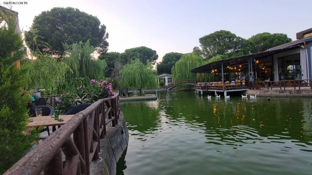 Lara Restaurant Fotoğrafları