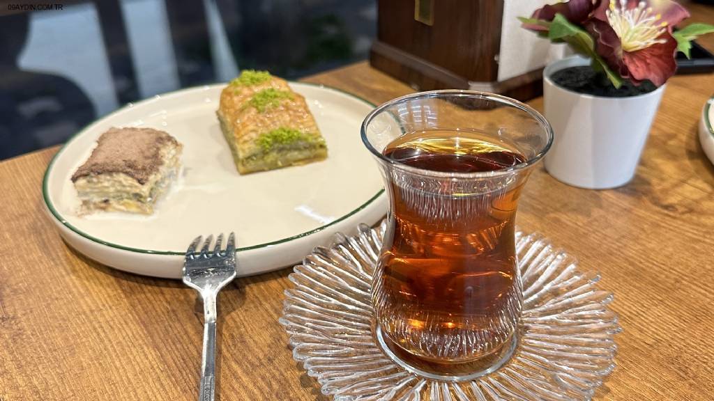 Tutku unlu mamülleri Baklava&künefe Fotoğrafları