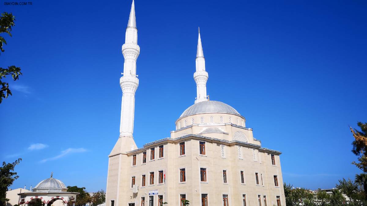 Otogar Camii