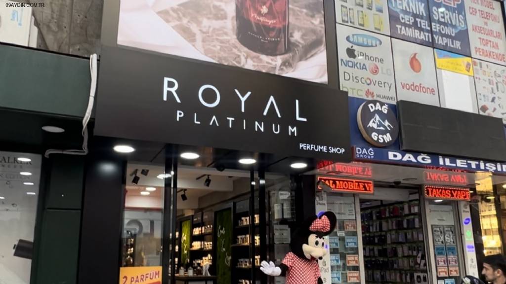 Royal Platinum Parfüm Fotoğrafları