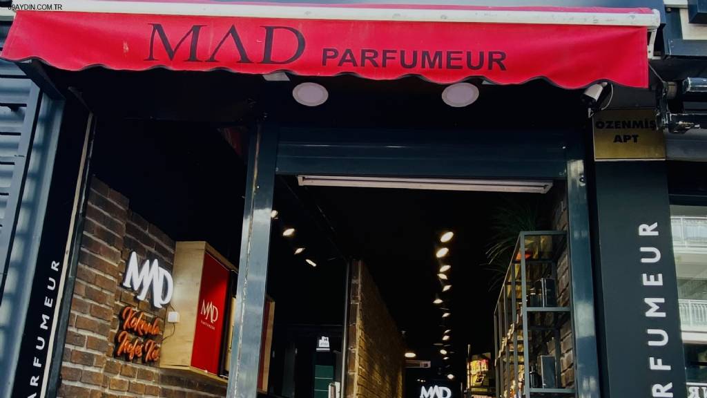 Mad Parfumeur Fotoğrafları