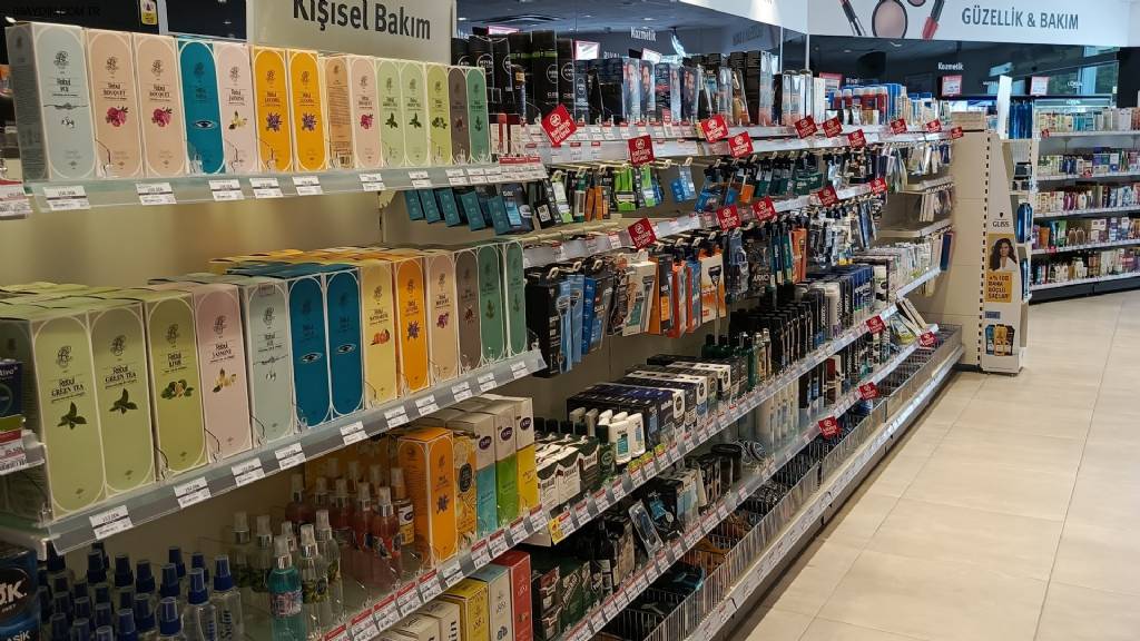 Rossmann Aydın Kuşadası Priva Çarşı AVM Fotoğrafları