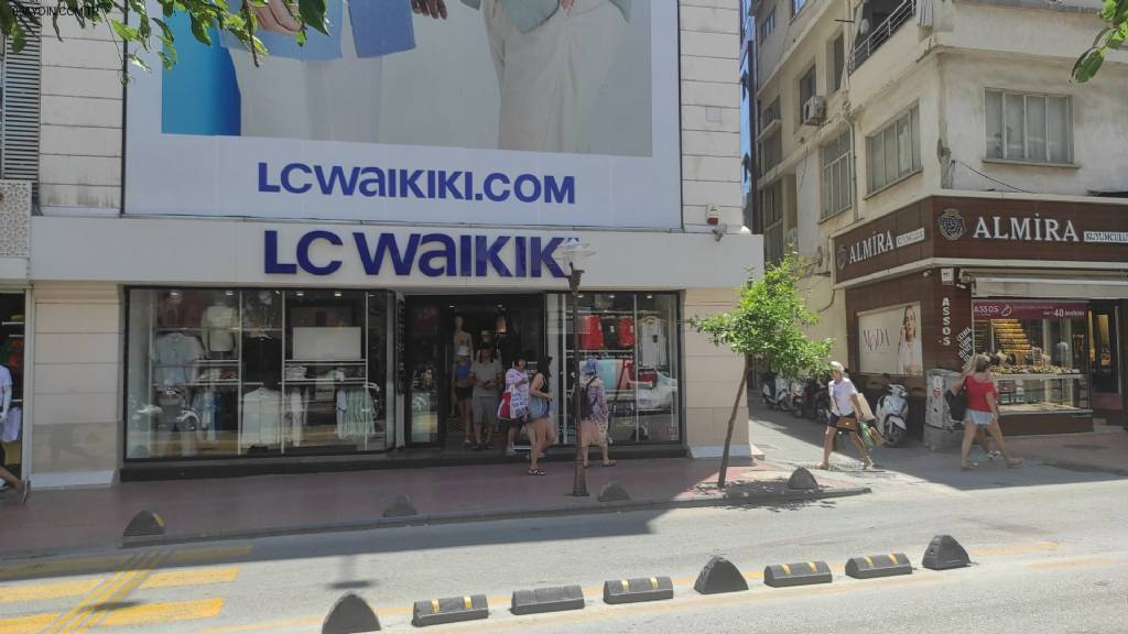 LC Waikiki Fotoğrafları