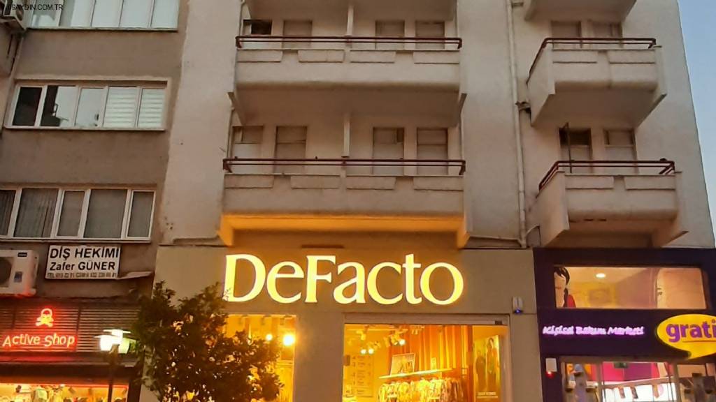 DeFacto Fotoğrafları